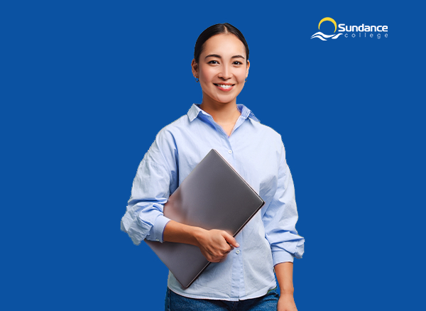 A woman seems unsatisfied at work, a sign that it’s time for a career change.